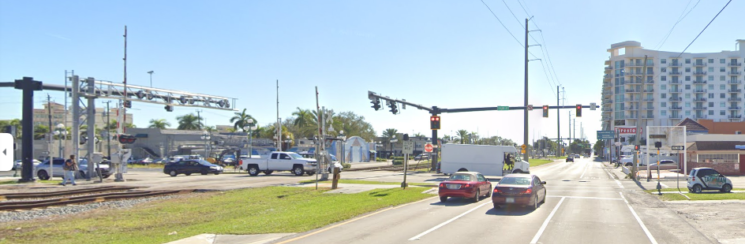 Dixie Highway ans Polk Street Dixie Highway ans Polk Street